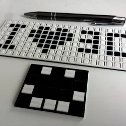 Fliptrix - customizable print-in-place dot matrix style flip board display