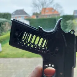 Tokyo Marui 1911 skeleton pisol grip replacements
