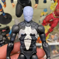 Ultimate Symbiote Spiderman MARVEL LEGENDS
