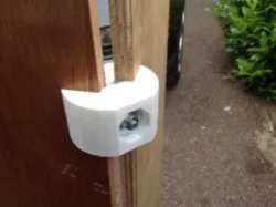 Display / Screen Board Corner Clamp (openSCAD)
