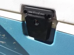 Igloo MaxCold cooler latch