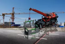 LEGO 42 082 Rought terrain crane