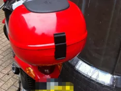 Piaggio Scooter Top Box replacement 'clip' latch