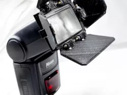 Barndoors for Nissin Di622 MkII flash