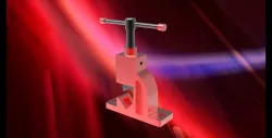Pipe cutter