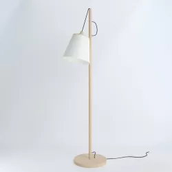 Modern scandinavian floor lamp by muuto 3D model