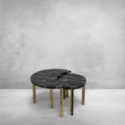 middle table