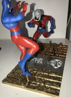 The Atom VS Ant-man comics 3d print 20cm 3D print model