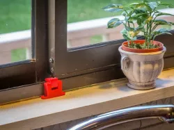 Window lock thing
