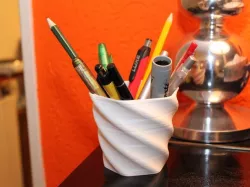 Twisted Pen Pot / Vase