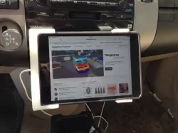 iPad Mini Lightning Dock for 2005 Prius