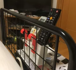 Simple Hook Holder for remote controller