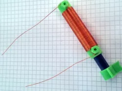 Adjustable coil for mediumwave (MW) DIY detector radio