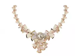 necklace with 2 rings in the middle 3D print model