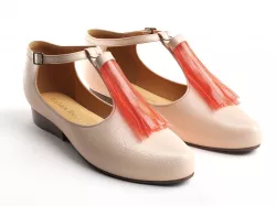 Tassel Spritz Shoes 3D model