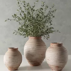 Terra-cotta olive jar 3D model
