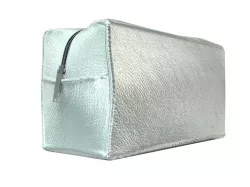Make-up bag 3D model