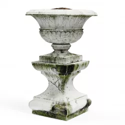 Old  vase 3D model