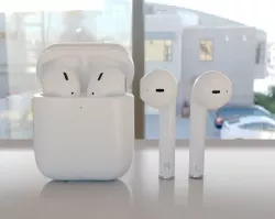 Airpods 3D model