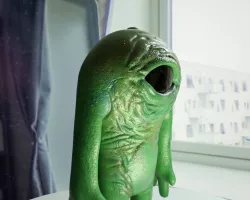 Green creature Low-poly  3D model