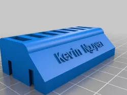 Kevin Nguyen usb holder