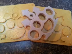 Rubber Knuckles - Mold for Multiblade brass nuckles