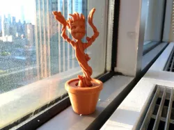 Dancing Groot