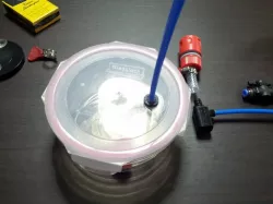 Water-jet vacuum pump