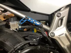 BRAKE OIL RESERVOIR BRACKET MT 07  FZ 07 YAMAHA    3 DESIGNS     3D print model