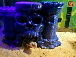 Castle Grayskull critter hide with removable top