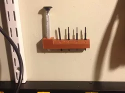 Screwdriver wall holder