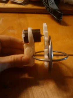 Motor mount for classic gyroscope