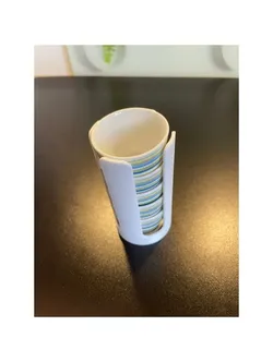 Eierbecherhalter / Egg cup holder