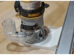DeWalt Router Führungsschiene / guide rail adapter