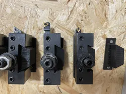 250-100 tool holder wall mount