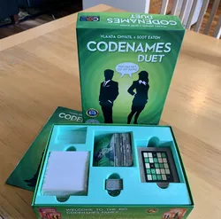 Codenames Duet box insert