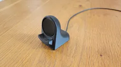 Samsung Galaxy Watch 4 charging stand