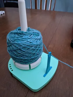Yarn Valet yarn Dispenser guide