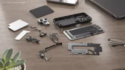 Flagship Smartphone Internals Details Disassembled 3D model