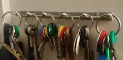 6 Keys Holder