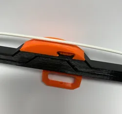 Handle anti-scratch lock