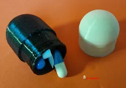 Travel pillbox
