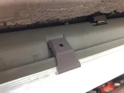 Neon support mounting clips
