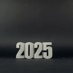 Text Flip: 2025 - 2026