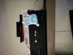 screaming hand stereo knob