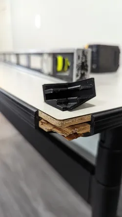 T-Molding Table Corner