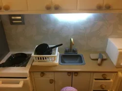 Miniature sink