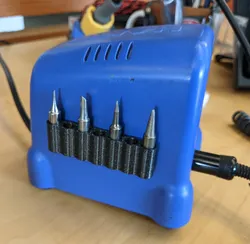 Simple Hakko tip holder