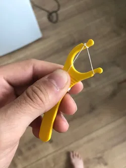 Reusable Flossholder