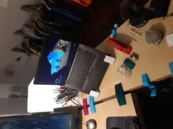 Vertical Laptop Stand (Flat Edge)